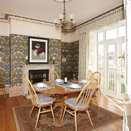 Spacious Town House With Swimming Pool Plymouth Luaran gambar
